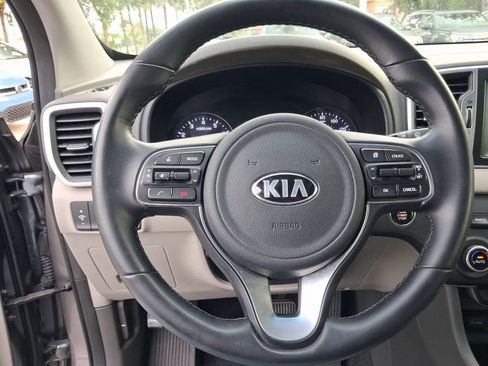 Used 2017 Kia Sportage EX FWD image 17