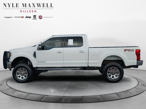Used 2019 Ford F250 Lariat w/ Lariat Ultimate Package AWD/4WD image 13