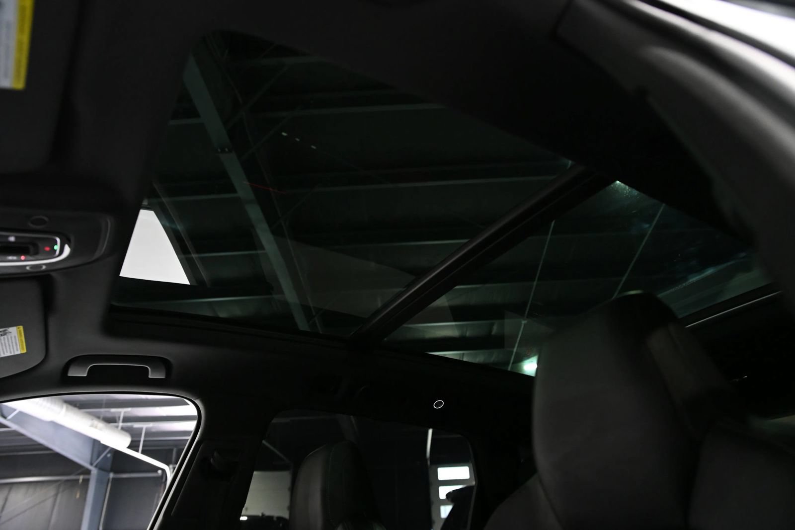 Used 2025 Audi SQ7 Premium Plus AWD/4WD image 21