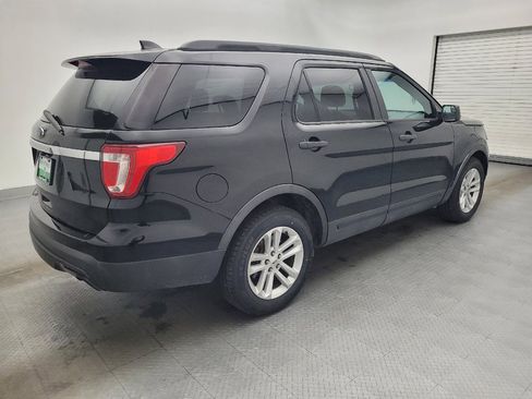 Used 2016 Ford Explorer FWD image 10