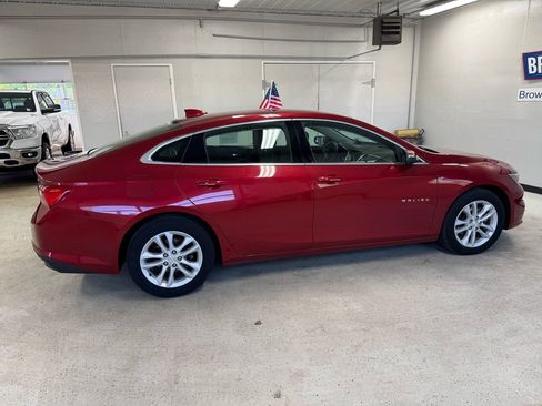 Used 2016 Chevrolet Malibu LT FWD image 7