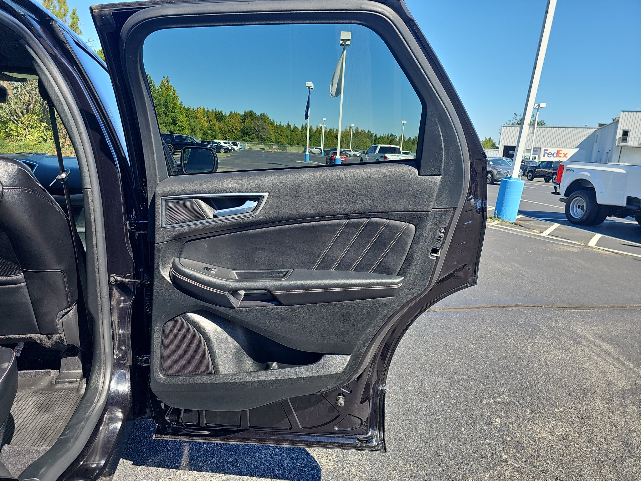 Certified 2024 Ford Edge ST w/ Equipment Group 401A AWD/4WD image 19