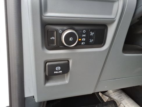 Used 2024 Ford F150 XLT w/ Tow/Haul Package image 10