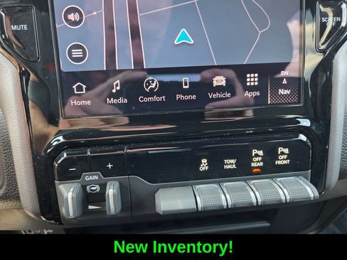 Certified 2026 RAM 2500 Big Horn AWD/4WD image 24