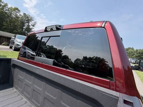 Used 2024 RAM 3500 Tradesman w/ Chrome Appearance Group AWD/4WD image 14
