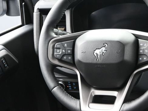 New 2025 Ford Bronco Badlands image 33