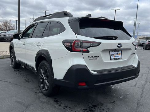 Used 2025 Subaru Outback Onyx Edition image 7