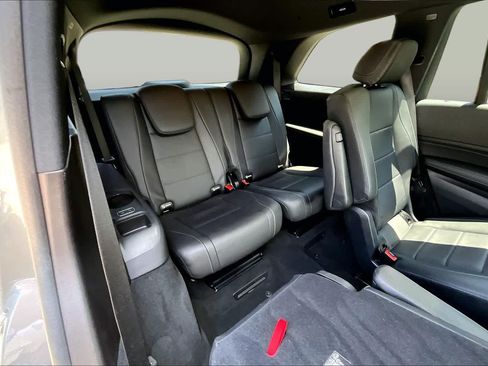 Certified 2023 Mercedes-Benz GLS 450 4MATIC image 37