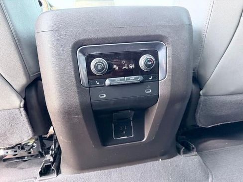 Used 2023 Chevrolet Tahoe LT w/ Luxury Package RWD image 15