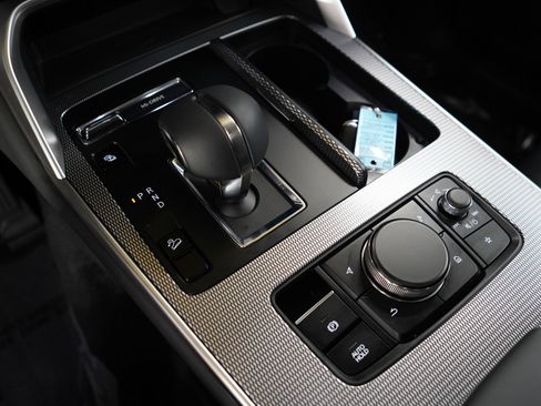 Certified 2025 MAZDA CX-70 Plug-In Hybrid w/ Premium Pkg image 25