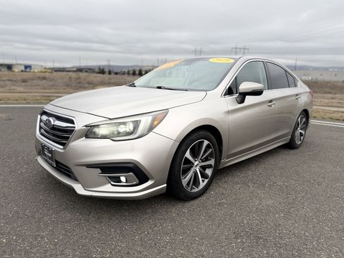 Used 2019 Subaru Legacy 2.5i Limited image 1
