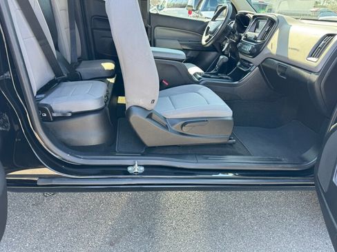 Used 2016 Chevrolet Colorado W/T w/ WT Convenience Package image 42