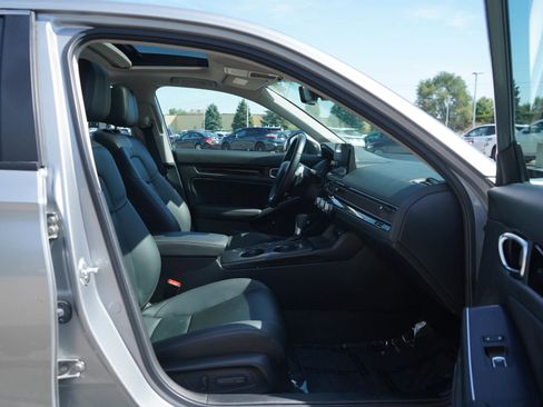 Used 2024 Honda Civic Touring image 11