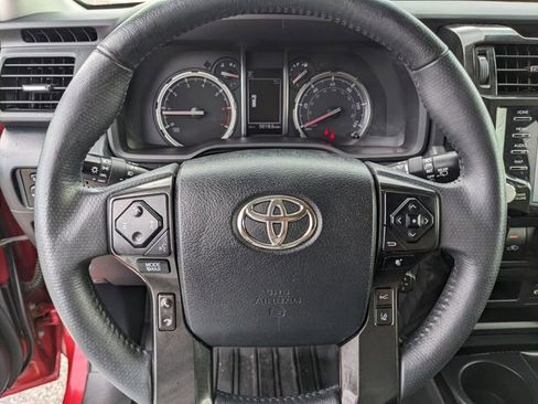 Used 2021 Toyota 4Runner TRD Off-Road Premium AWD/4WD image 34
