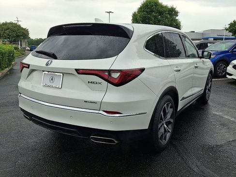Certified 2023 Acura MDX SH-AWD w/ Technology Package image 6