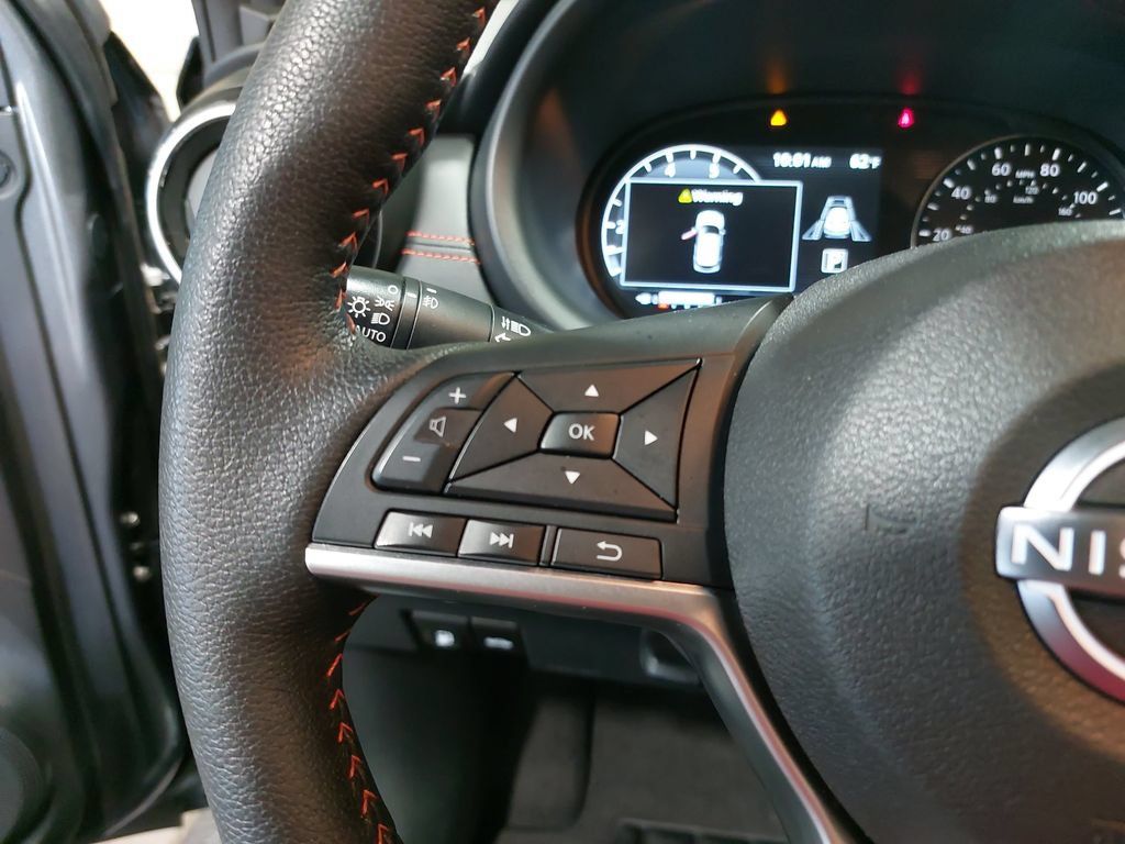 Certified 2023 Nissan Kicks SR w/ SR Premium Package FWD image 16