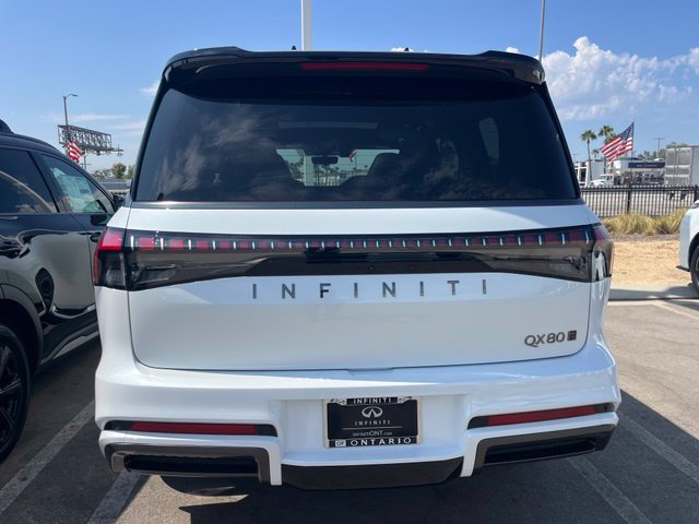 New 2027 INFINITI QX80 Autograph w/ Premium Cargo Package AWD/4WD image 3