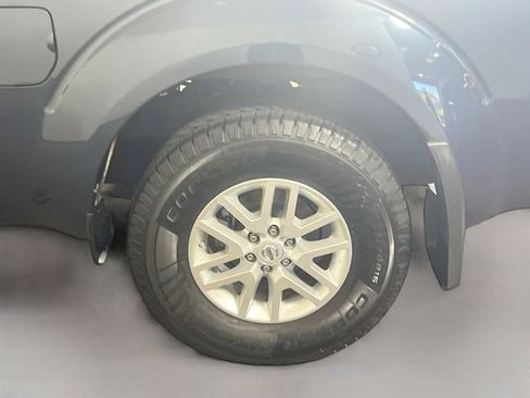 Used 2018 Nissan Frontier SV w/ Value Truck Package image 21