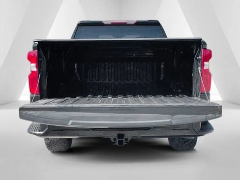 Used 2021 Chevrolet Silverado 1500 Custom Trail Boss AWD/4WD image 7