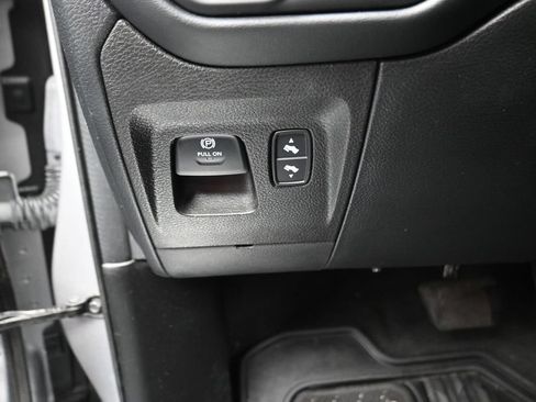 Used 2022 RAM 1500 Limited AWD/4WD image 9