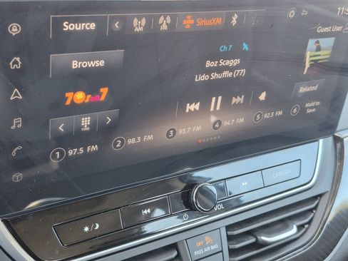 Used 2024 Nissan Altima 2.5 SR w/ SR Premium Package image 12