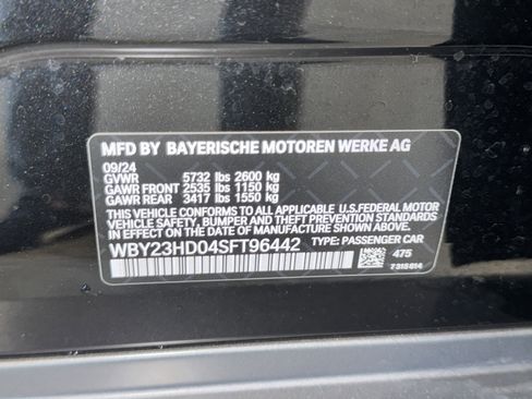 Certified 2025 BMW i4 eDrive40 image 38