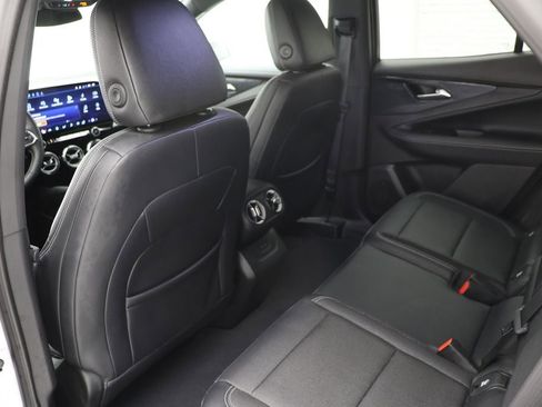 Used 2024 Chevrolet Blazer EV LT image 11