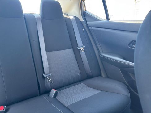 Used 2025 Nissan Sentra SV FWD image 35