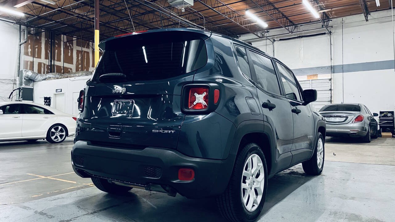 Used 2020 Jeep Renegade Sport w/ UConnect 7.0 Group FWD image 8