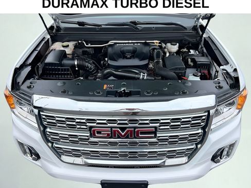 Used 2021 GMC Canyon Denali image 32