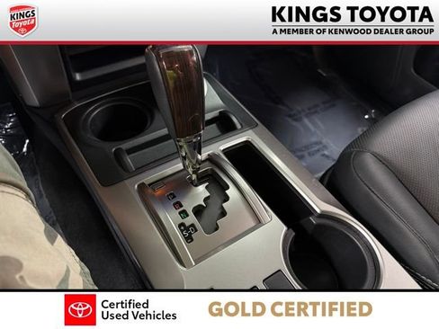 Used 2022 Toyota 4Runner Limited AWD/4WD image 26