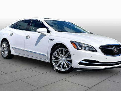 Used 2017 Buick LaCrosse Premium w/ Driver Confidence Package #2 FWD image 2