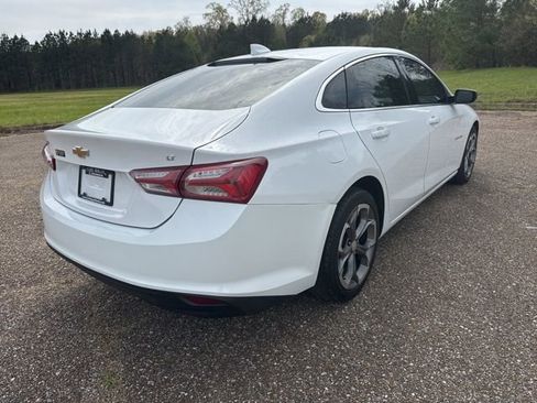 Used 2021 Chevrolet Malibu LT image 3