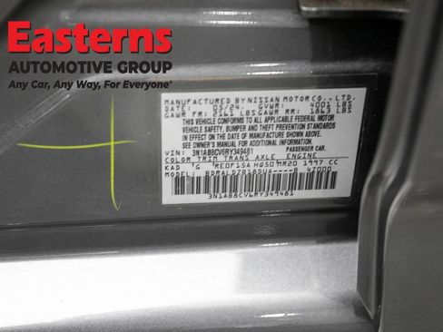 Used 2024 Nissan Sentra SV FWD image 34