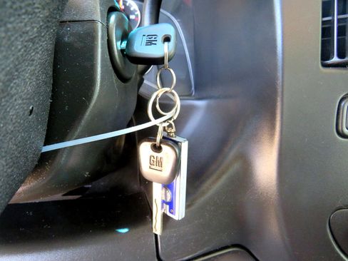 Used 2015 GMC Savana 2500 image 19