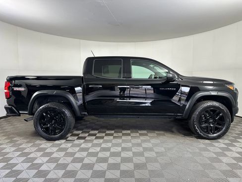 Used 2024 Chevrolet Colorado Trail Boss w/ Advanced Trailering Package image 6