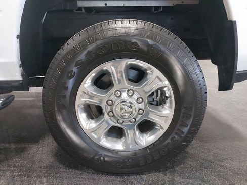 Used 2026 RAM 2500 Big Horn AWD/4WD image 33