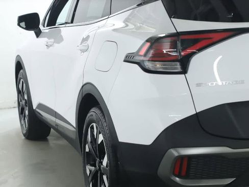 Used 2023 Kia Sportage X-Line w/ X-Line Premium Package AWD/4WD image 44