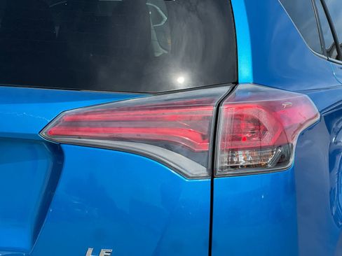 Used 2017 Toyota RAV4 LE FWD image 26