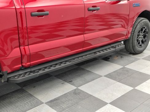 New 2025 Ford F150 Lightning XLT image 13