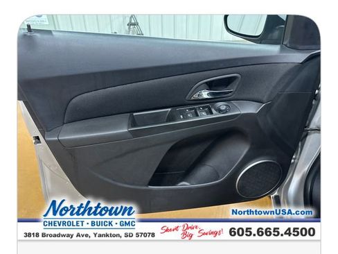 Used 2011 Chevrolet Cruze LT FWD image 10