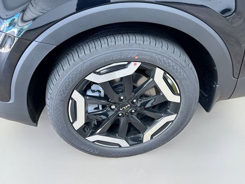 New 2025 Kia Telluride S image 35