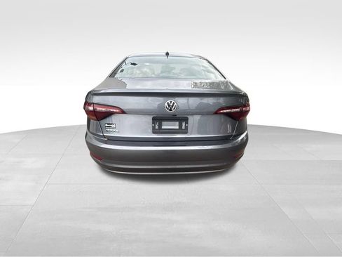 Used 2019 Volkswagen Jetta S w/ Driver Assistance Package FWD image 5