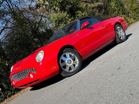 Used 2004 Ford Thunderbird image 7
