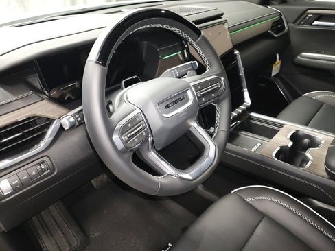 New 2026 GMC Acadia Denali w/ Super Cruise Package image 24