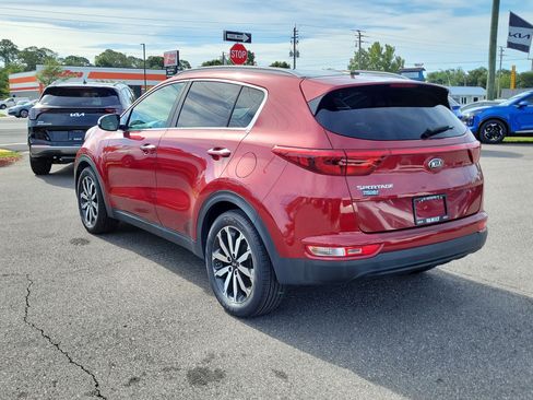 Used 2017 Kia Sportage EX w/ EX Premium Package FWD image 4
