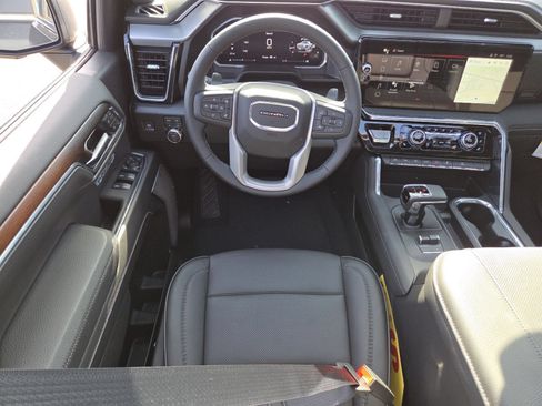 New 2026 GMC Sierra 1500 Denali w/ Denali Reserve Package AWD/4WD image 32