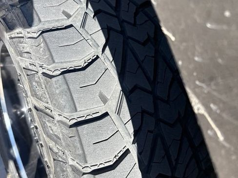 Used 2020 RAM 1500 Big Horn RWD image 28