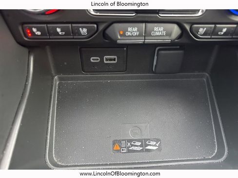 Used 2024 Chevrolet Tahoe High Country image 45