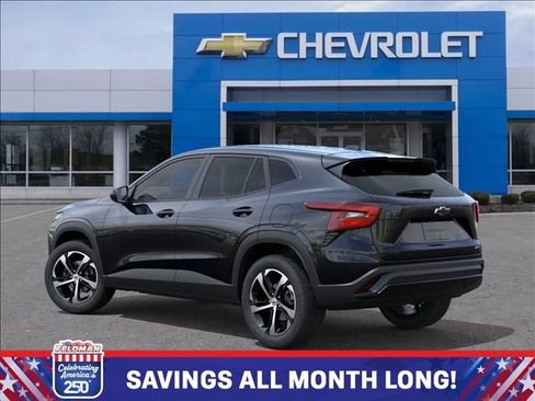 New 2026 Chevrolet Trax RS w/ Driver Confidence Package FWD image 3